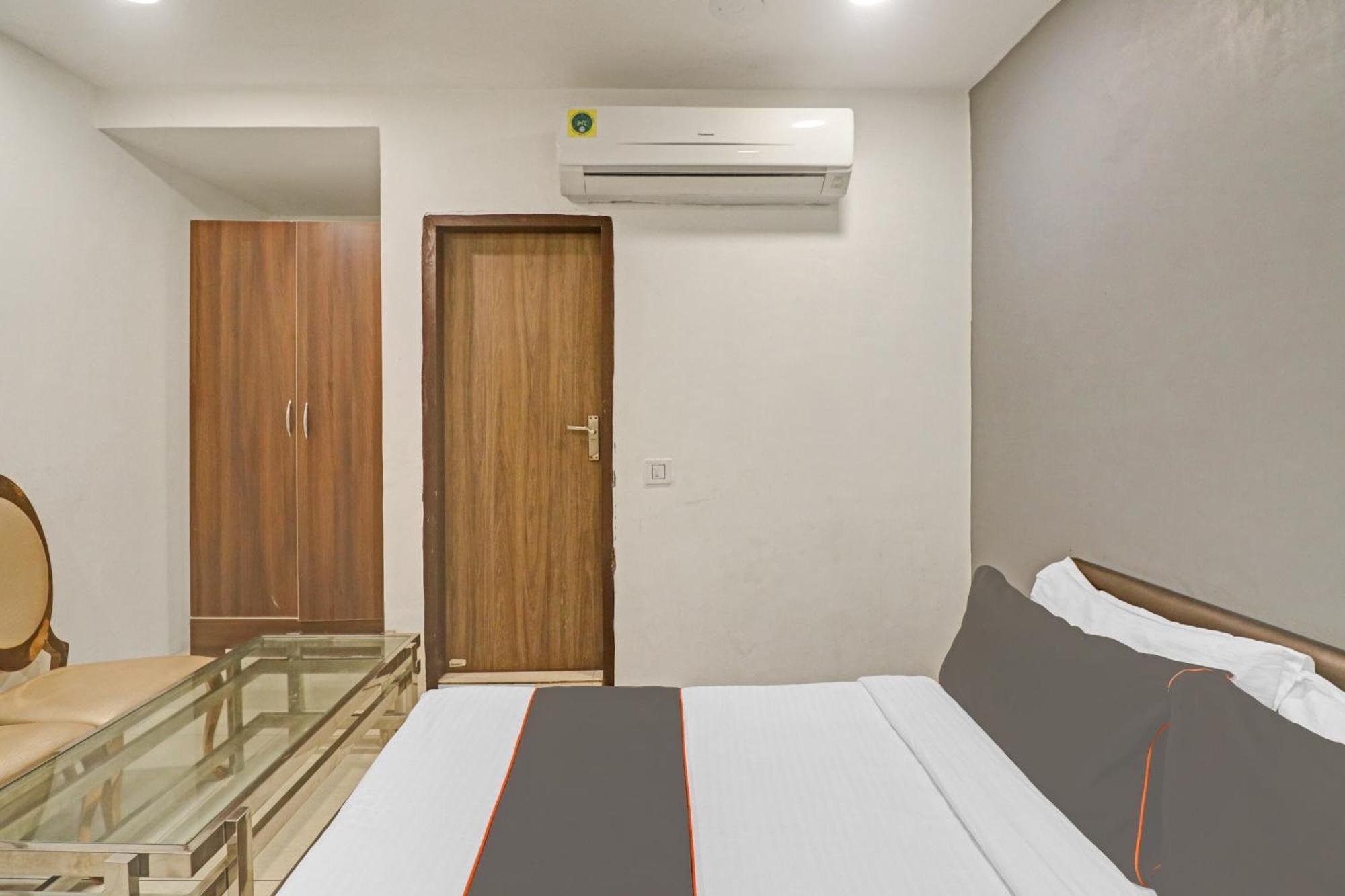 Collection O Seven Heaven Otel Yeni Delhi Dış mekan fotoğraf