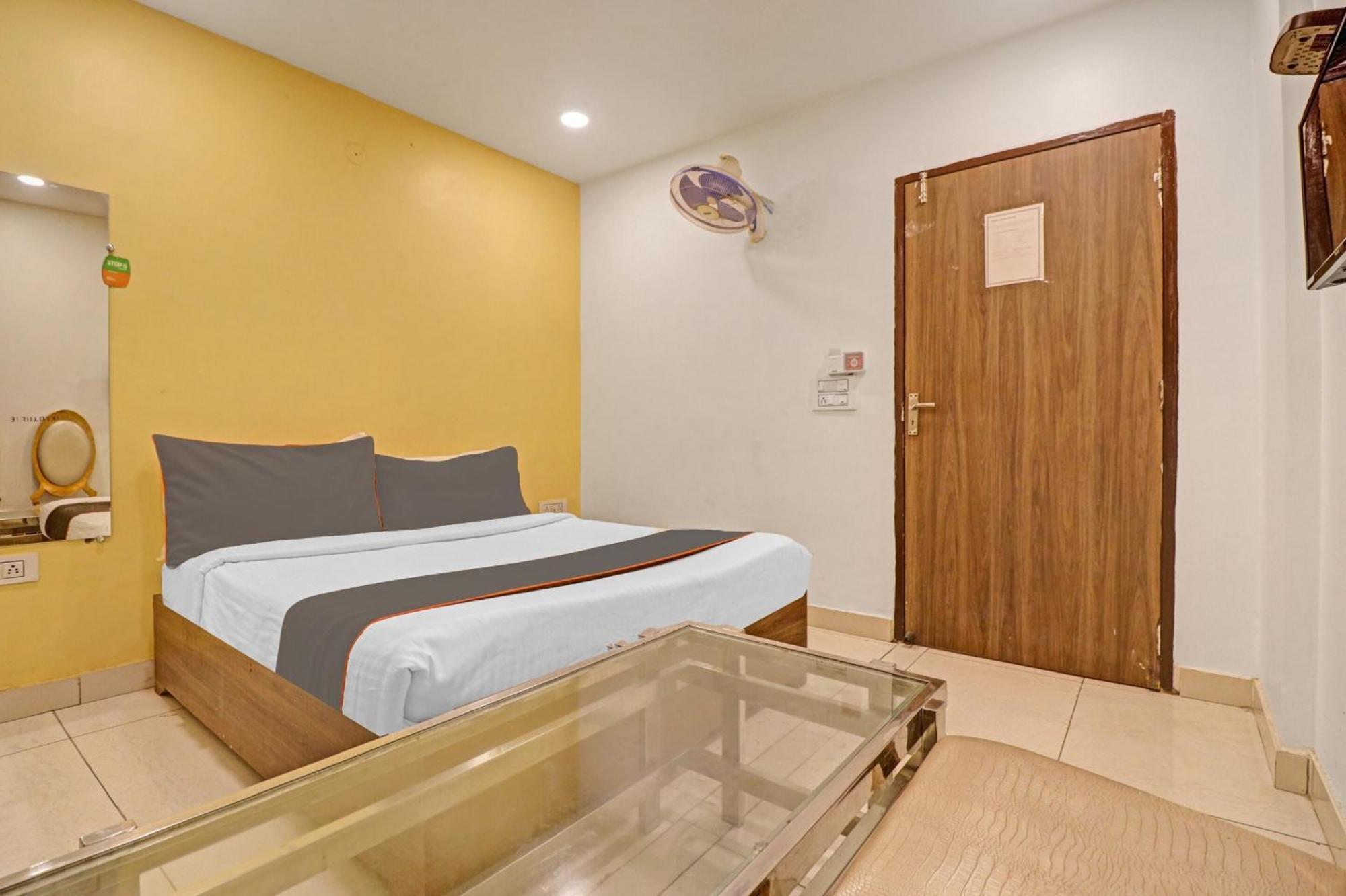 Collection O Seven Heaven Otel Yeni Delhi Dış mekan fotoğraf