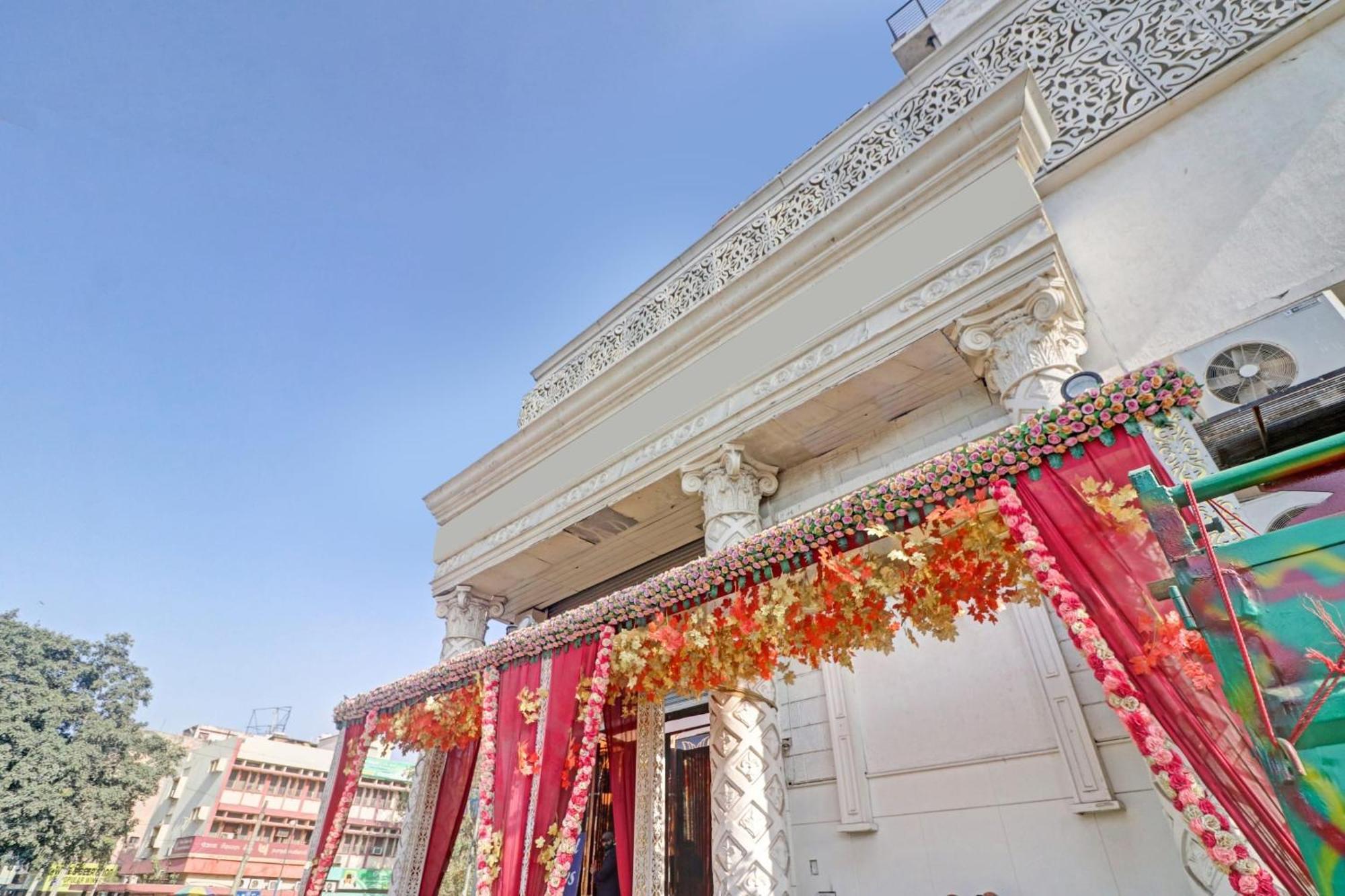 Collection O Seven Heaven Otel Yeni Delhi Dış mekan fotoğraf