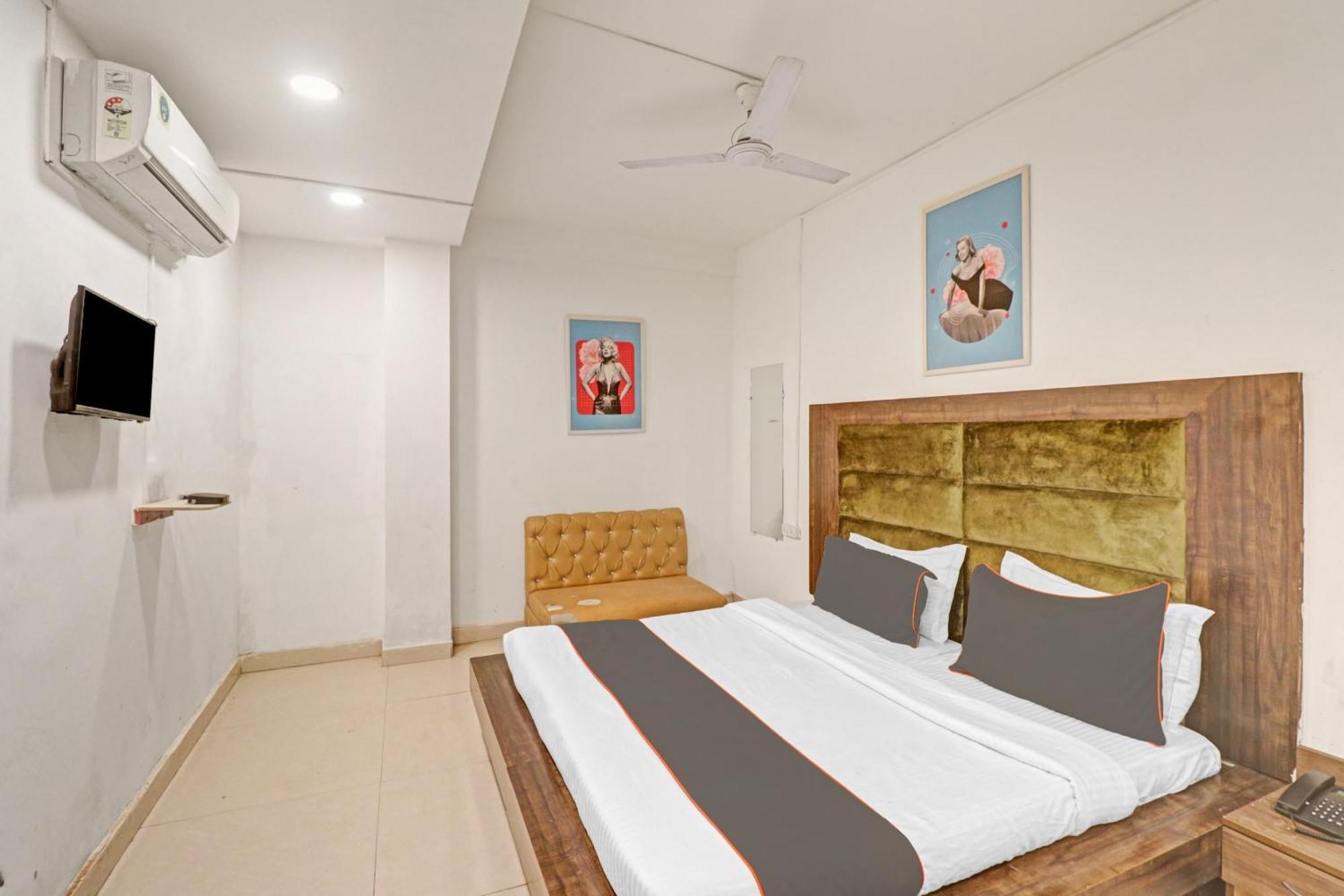 Collection O Seven Heaven Otel Yeni Delhi Dış mekan fotoğraf